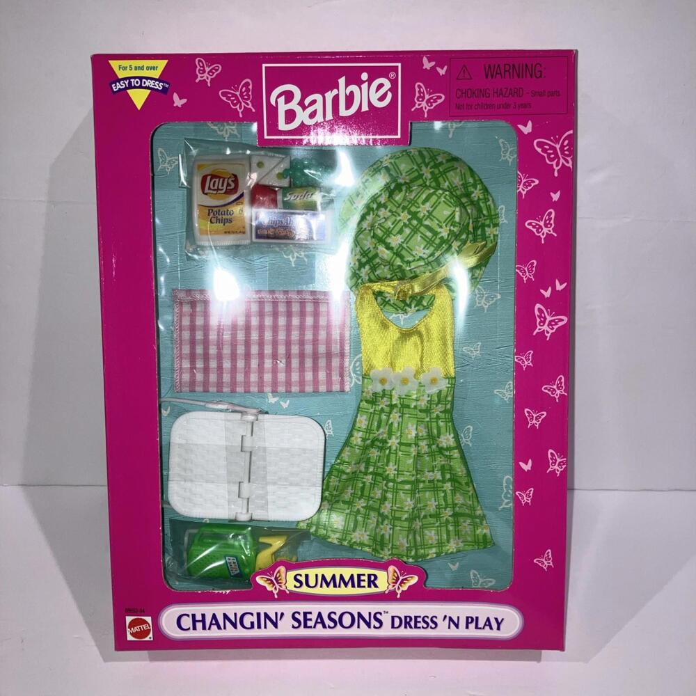 VINTAGE 1998 Mattel Barbie Changin’ Seasons Dress 'N Play Summer Picnic Set NEW